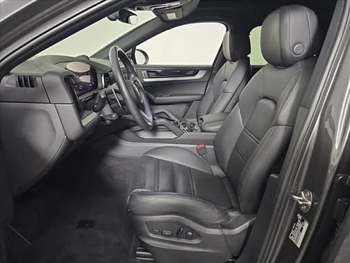 2024 Porsche Cayenne AWD