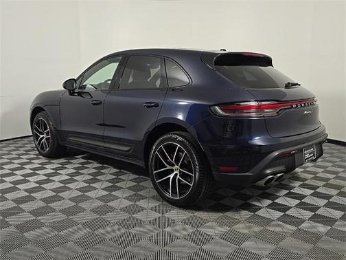 2022 Porsche Macan S