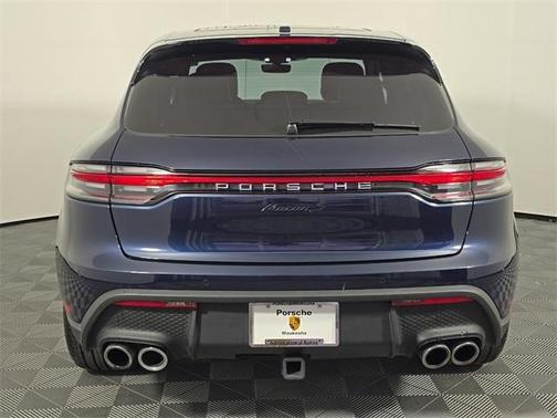 2022 Porsche Macan S