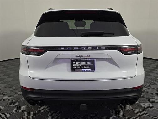 2023 Porsche Cayenne