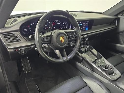 2021 Porsche 911 Carrera