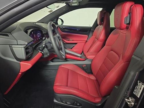 2025 Porsche Macan 4S
