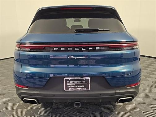 2024 Porsche Cayenne Base