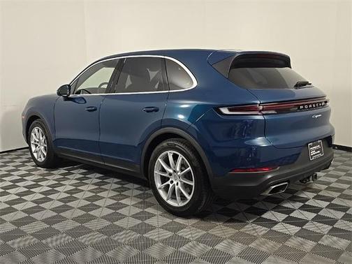 2024 Porsche Cayenne Base