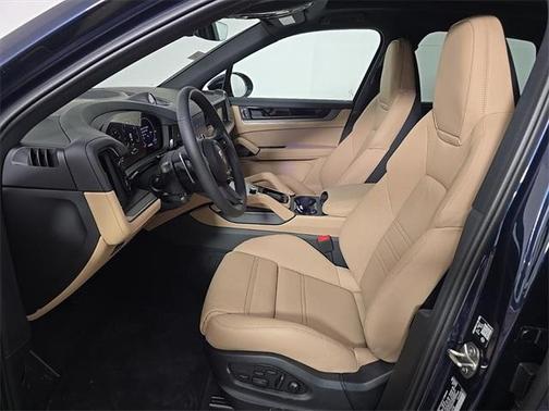 2026 Porsche Cayenne AWD