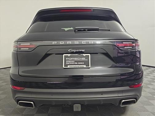 2023 Porsche Cayenne 
