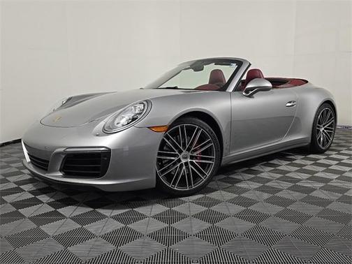 2017 Porsche 911 Carrera 4S