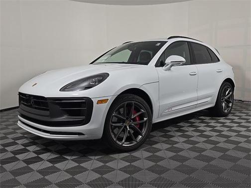 2026 Porsche Macan GTS