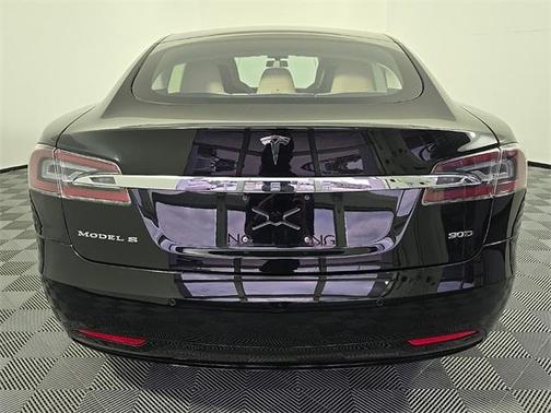 2016 Tesla Model S P90D