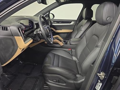 2024 Porsche Cayenne Base