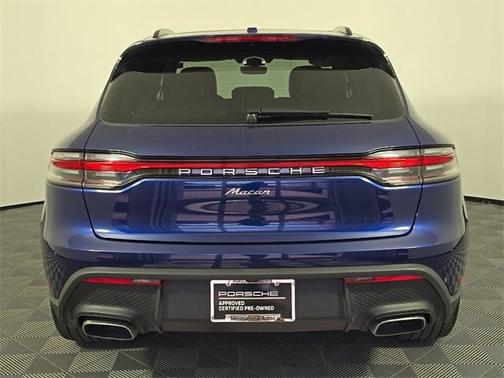 2022 Porsche Macan Base