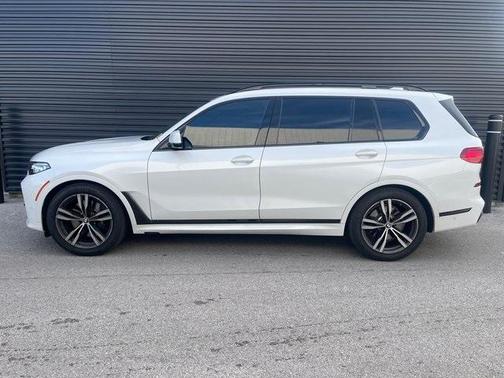 2021 BMW X7 xDrive40i