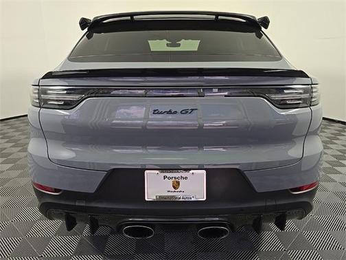 2023 Porsche Cayenne Turbo GT