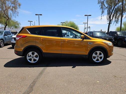 Electric Spice 2016 Ford Escape SE