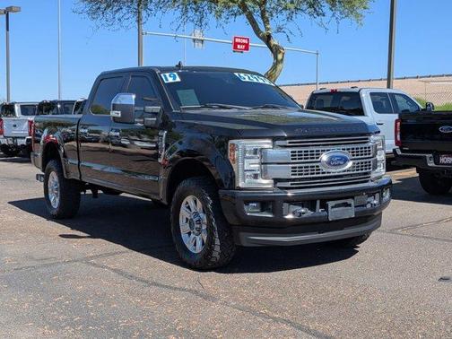 Black Metallic 2019 Ford F-250 Platinum