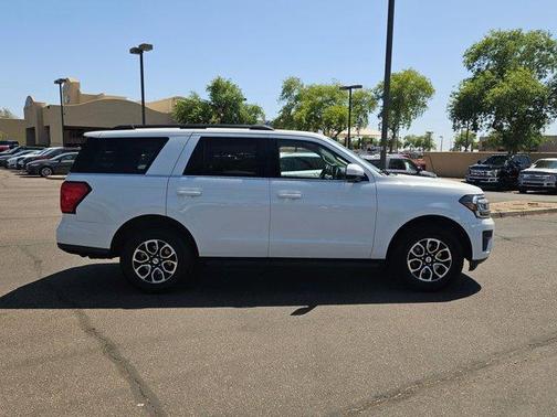 2022 Ford Expedition XLT