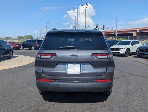 2023 Jeep Grand Cherokee L Laredo