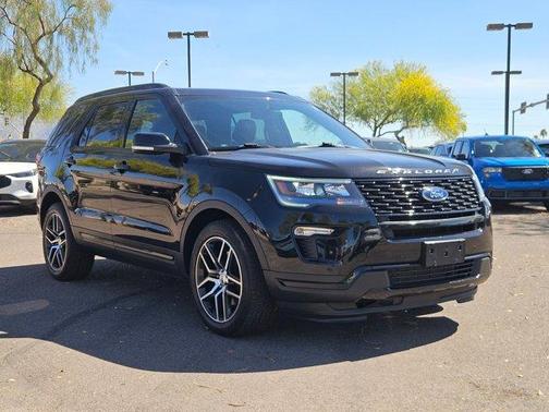 2019 Ford Explorer sport