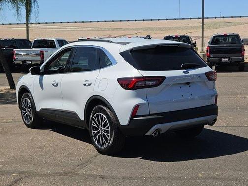2025 Ford Escape PHEV