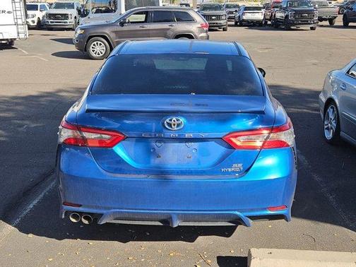 2018 Toyota Camry Hybrid SE