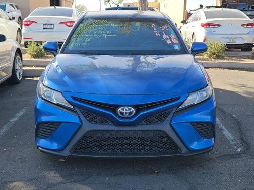 2018 Toyota Camry Hybrid SE