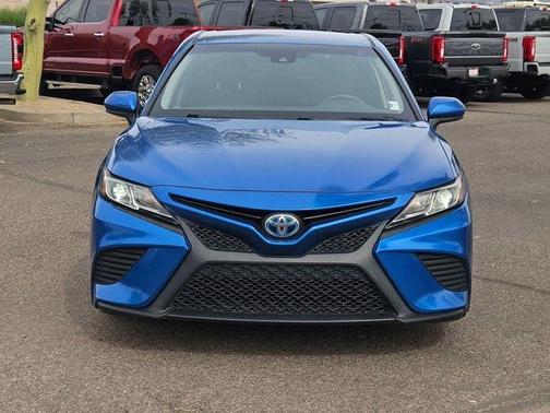 2018 Toyota Camry Hybrid SE