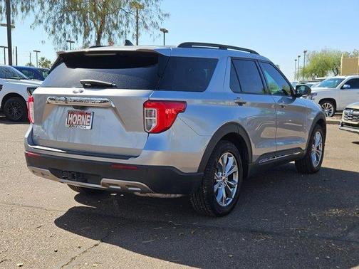 Silver 2022 Ford Explorer XLT