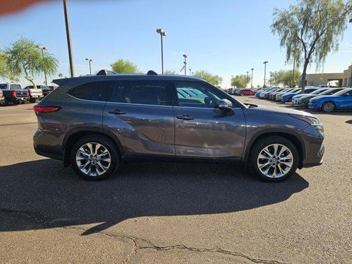 2021 Toyota Highlander Limited