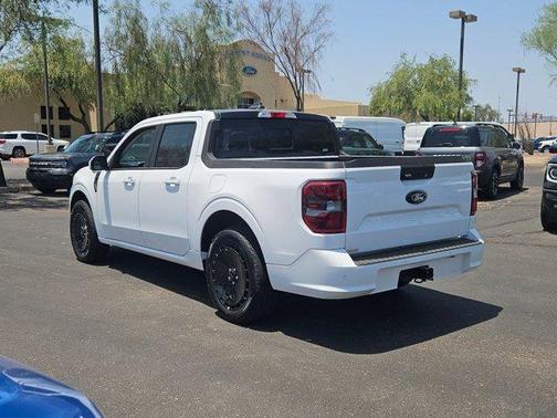 2025 Ford Maverick Lobo High