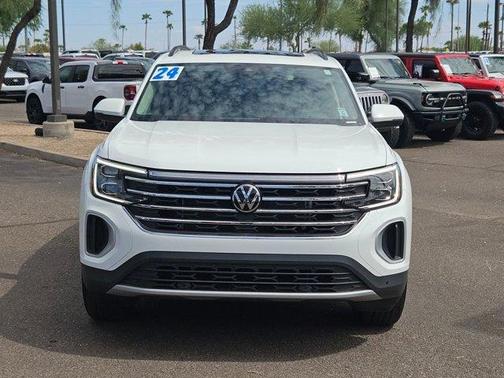 2024 Volkswagen Atlas 2.0T SE w/Technology