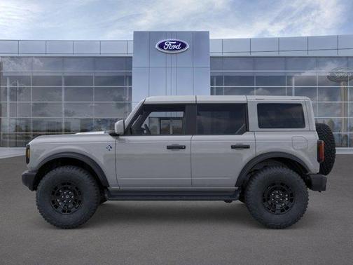 Avalanche Gray 2026 Ford Bronco Outer Banks