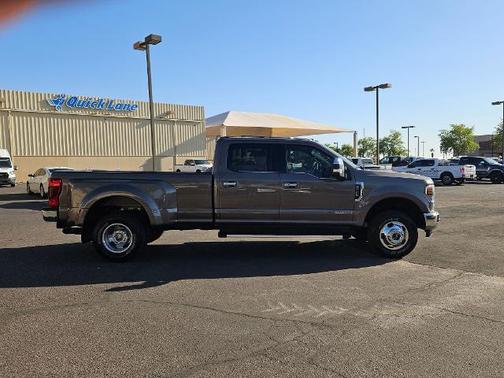 2022 Ford F-350 KING RANCH