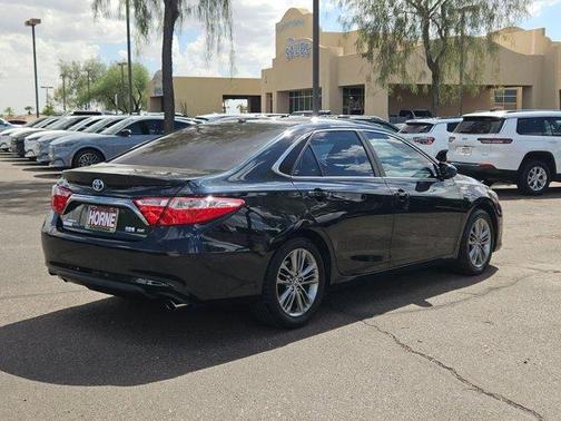 2015 Toyota Camry Hybrid SE