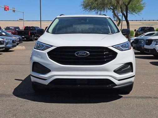 Oxford White 2024 Ford Edge SE