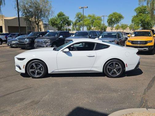 2025 Ford Mustang EcoBoost