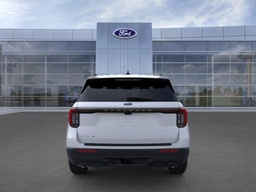 Space Gray 2026 Ford Explorer Active