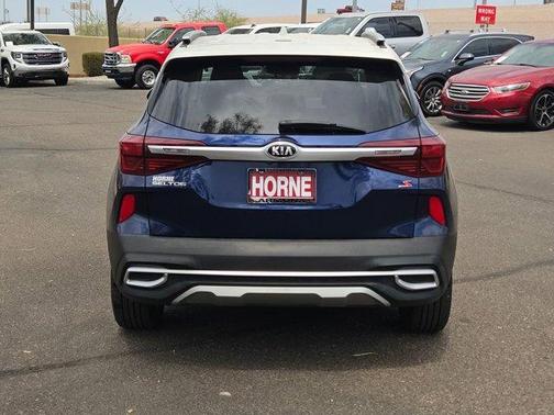 2021 Kia Seltos S