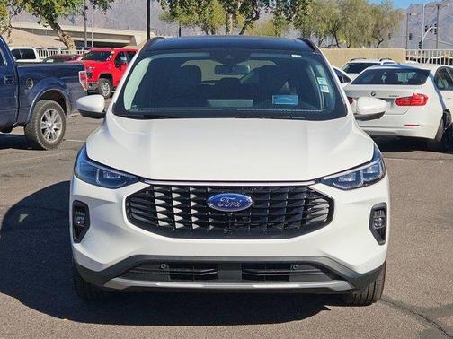 2026 Ford Escape Platinum