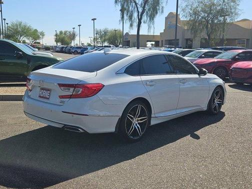 2022 Honda Accord Touring 2.0T