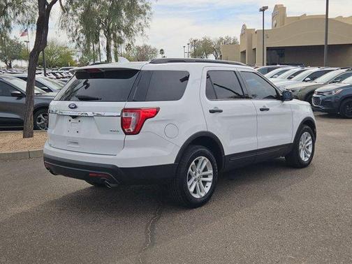 2016 Ford Explorer Base