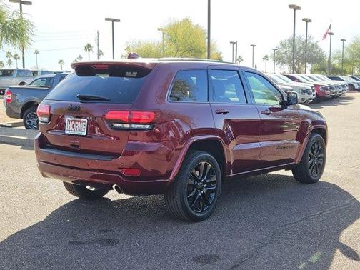 2020 Jeep Grand Cherokee Altitude