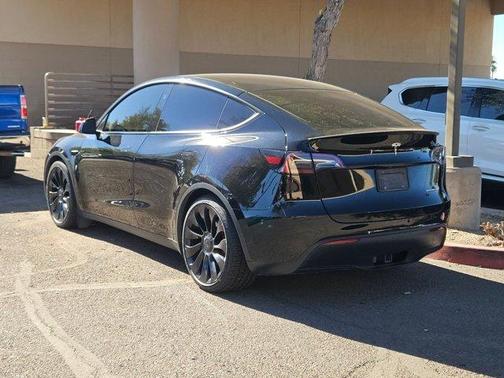 2023 Tesla Model Y Performance