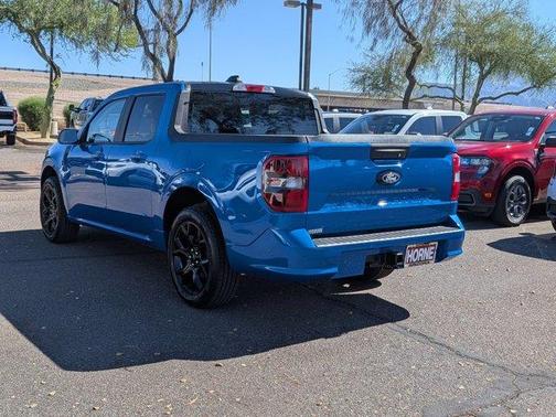 Velocity Blue 2026 Ford Maverick Lobo Standard