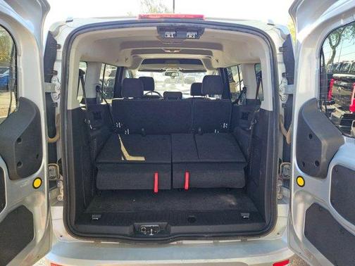 2017 Ford Transit Connect XLT