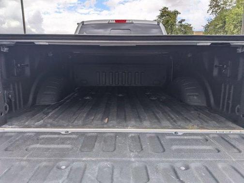 Ingot Silver 2017 Ford F-250 Lariat