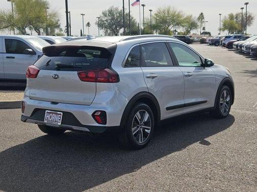 2021 Kia Niro LXS