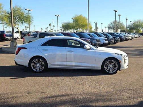 2021 Cadillac CT4 Premium Luxury