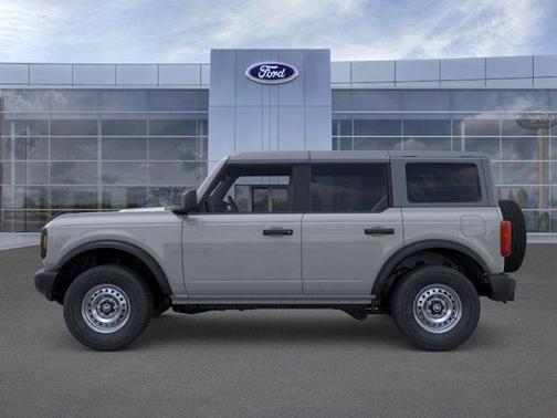 Avalanche Gray 2026 Ford Bronco Base