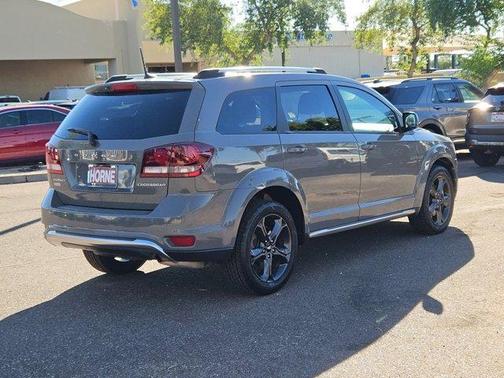 2020 Dodge Journey Crossroad