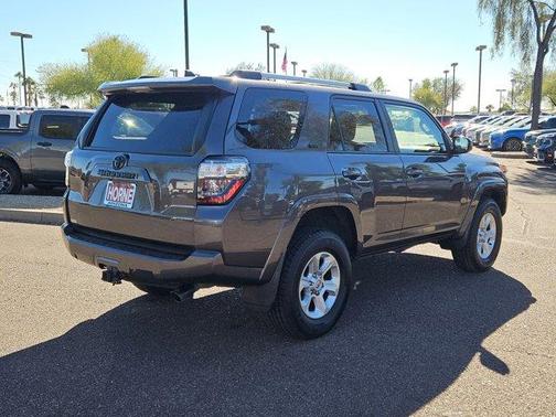 2022 Toyota 4Runner SR5